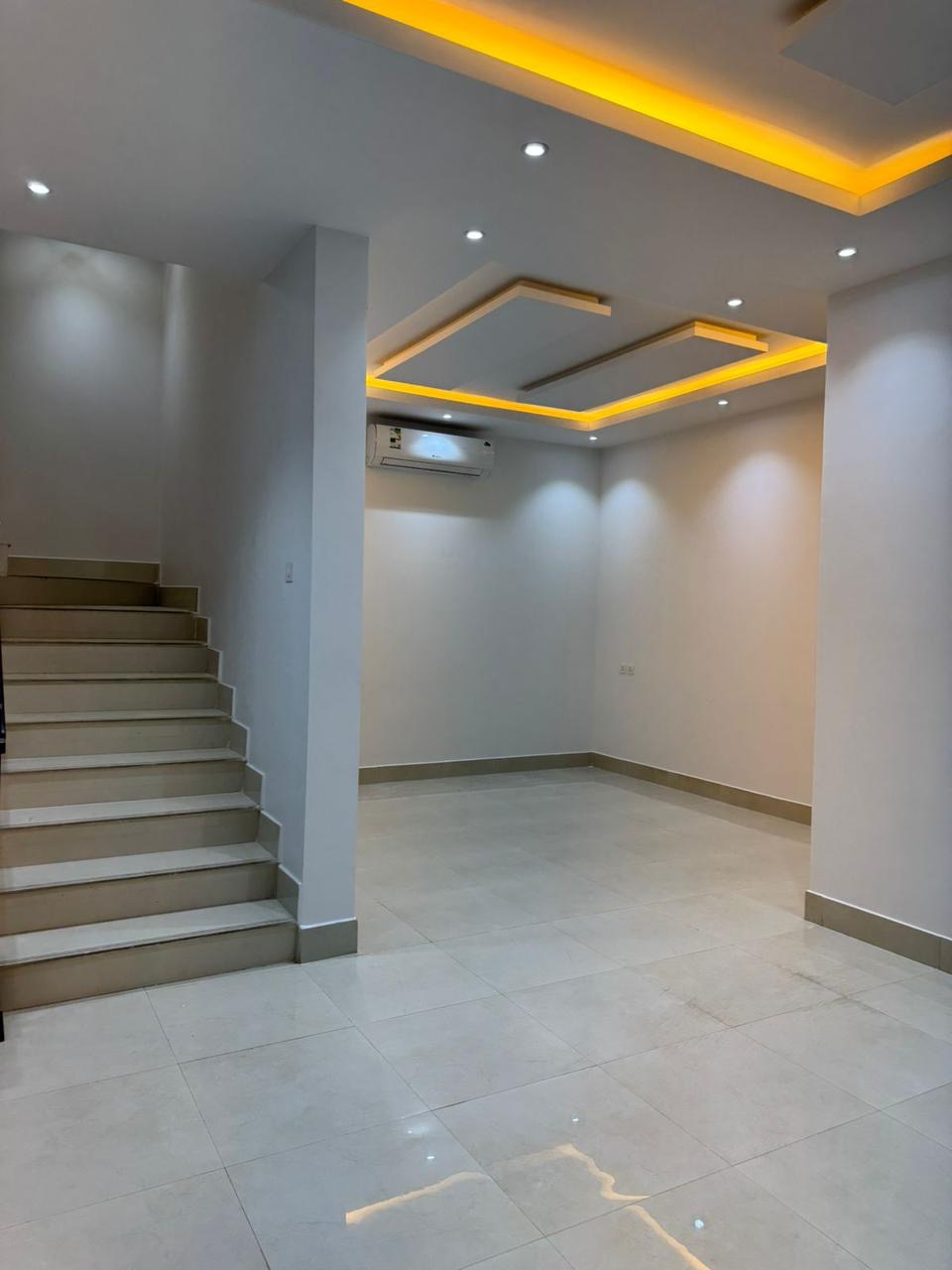 🏡 Duplex Villa for Rent – Al Arid District